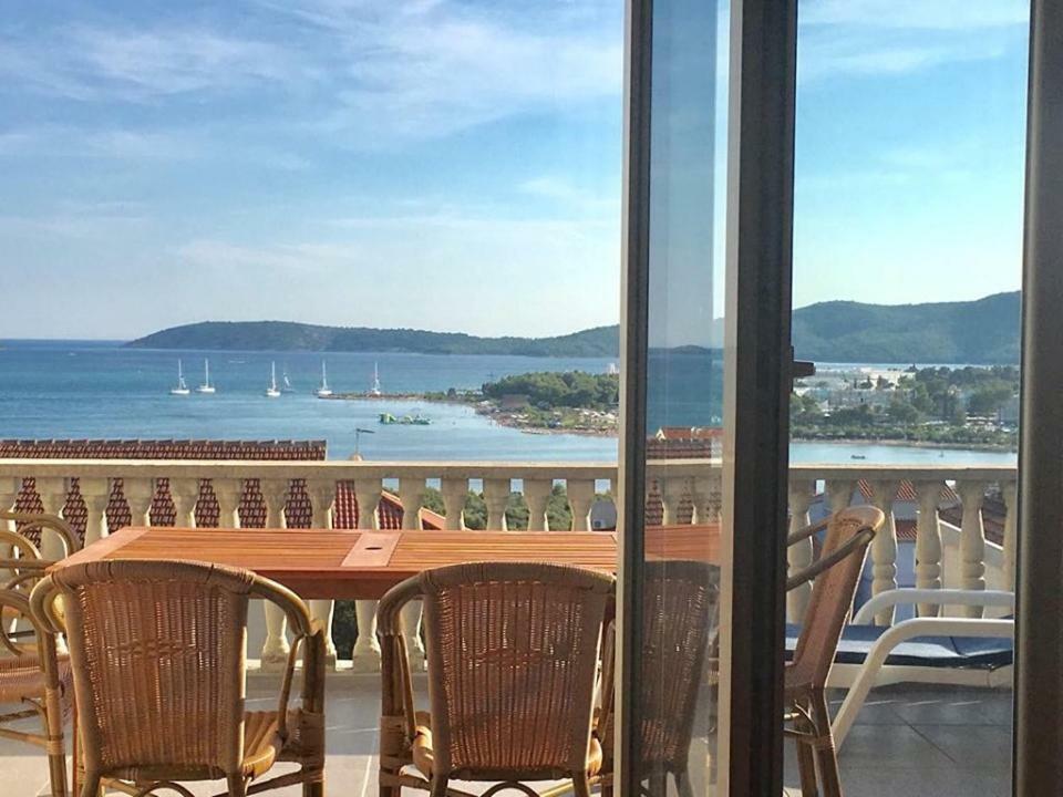 Apartmani Nina Šibenik Kültér fotó